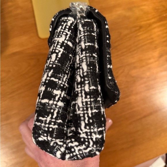 Badgley Mischka Bouclé Tweed Shoulder Bag - Picture 11 of 12